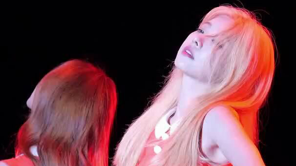 美女小姐姐